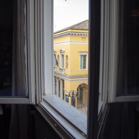 La Maison Du Theatre Равенна Екстер'єр фото